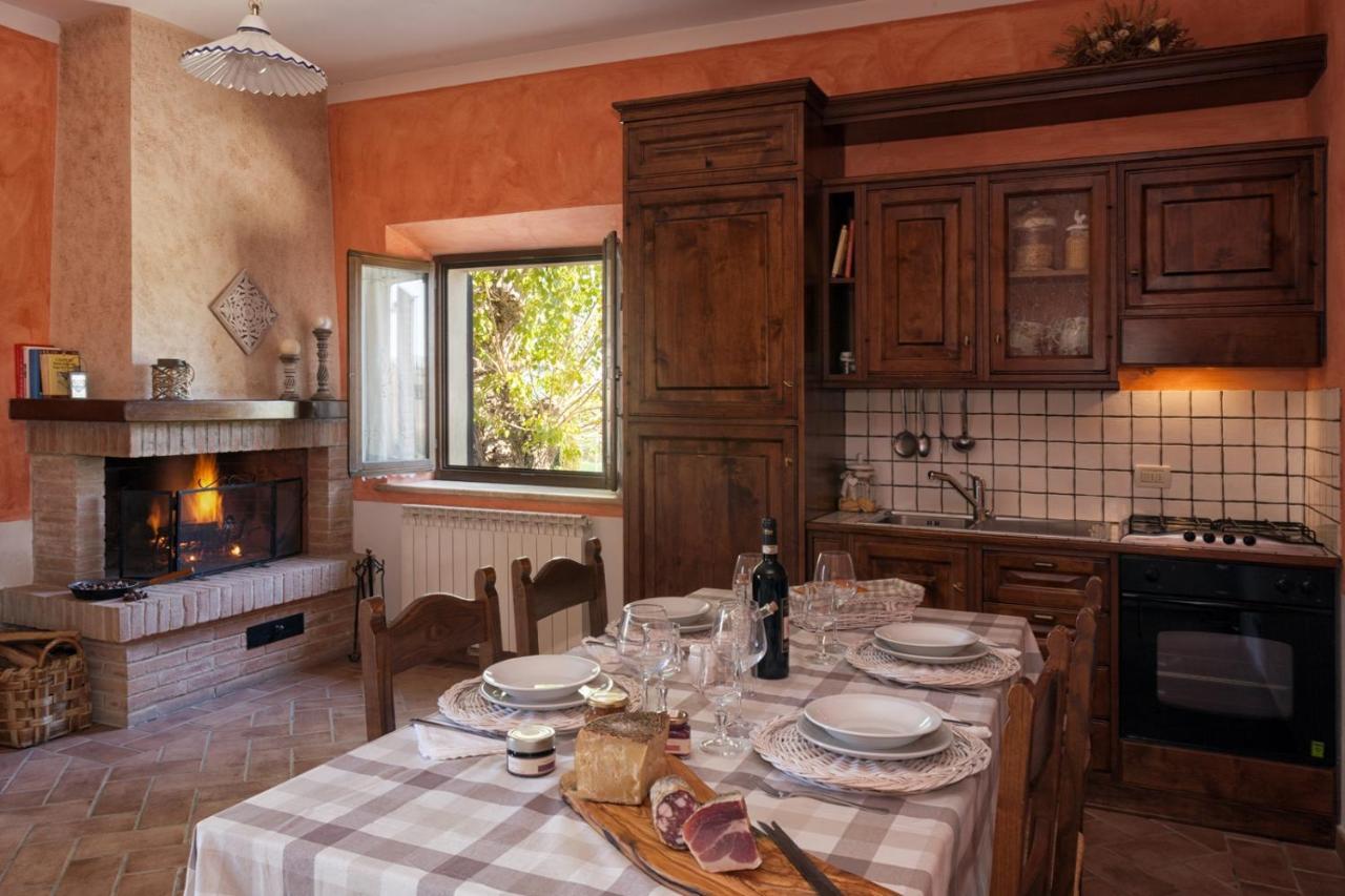 Agriturismo San Marcello カスティリオーネ・ドルチャ エクステリア 写真