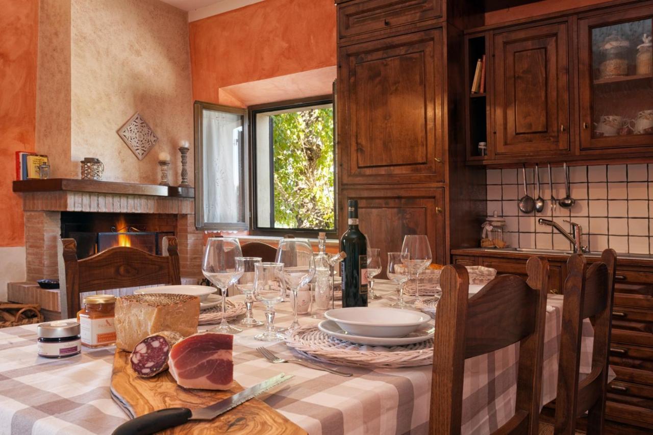 Agriturismo San Marcello カスティリオーネ・ドルチャ エクステリア 写真